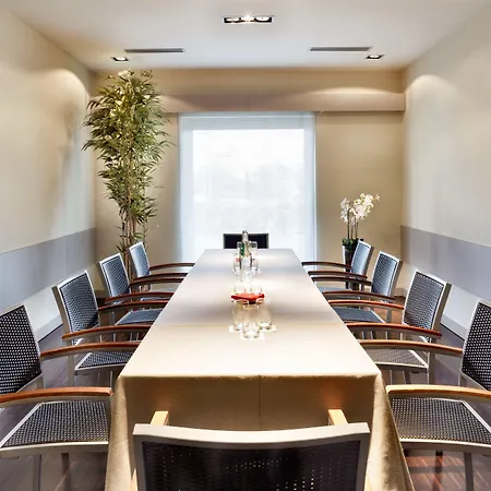 ジャズ ホテル オルビア