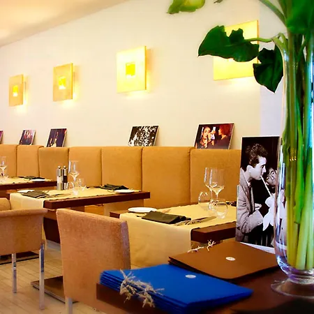 Jazz فندق أولبيا