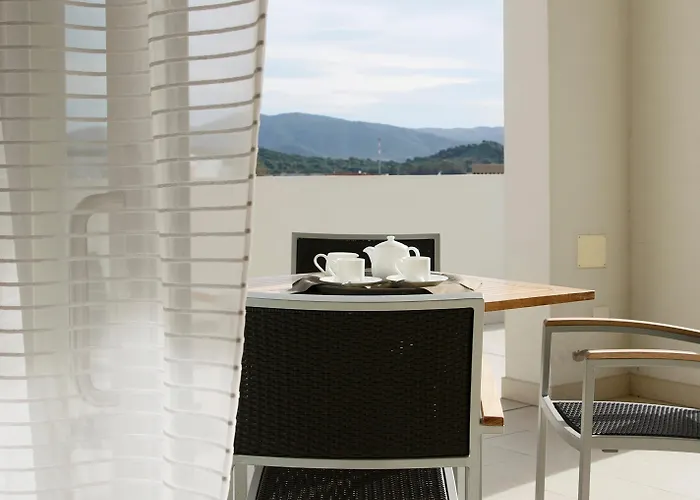 爵士酒店 4* 奧爾比亞